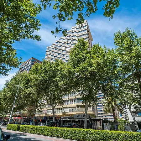 Caballos 12-c Levante Apartment *